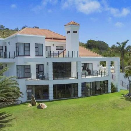 Fly Me To The Moon Guesthouse Mossel Bay Exterior photo
